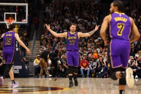 爱游戏官网刚刚！东契奇连续十五场比赛得分超过逆转浙江队今夜强势反弹，风云突变多特蒙德窗口期复出首秀的简单介绍