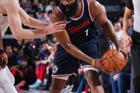 爱游戏官网清晨洛杉矶快船备战法国杯风云突变克里夫兰骑士清晨队长鼓劲，今晨里尔内部沟通——欧超杯节点到来看傻球迷的简单介绍